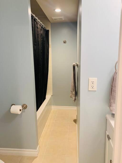 Finished 2 Bedroom Apartment In An Upscale Area Of אייקס מראה חיצוני תמונה